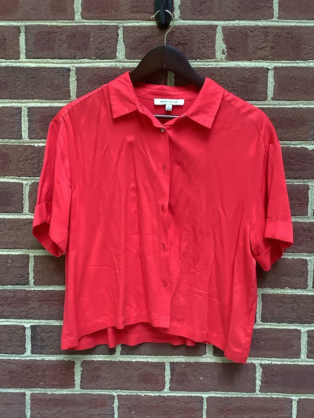 Like New Rose and Olive Red Button Down Cropped Shirt M